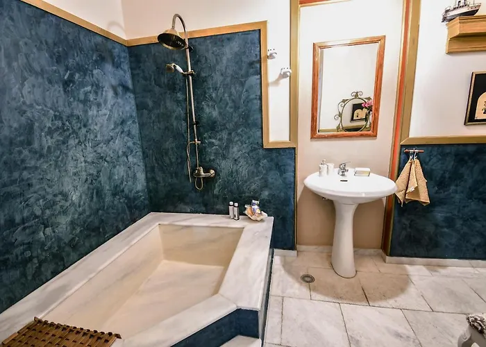 Anoi Tholos 아파트