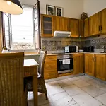 Anoi Tholos 아파트 *