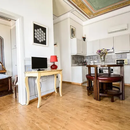 Anoi Tholos Apartament